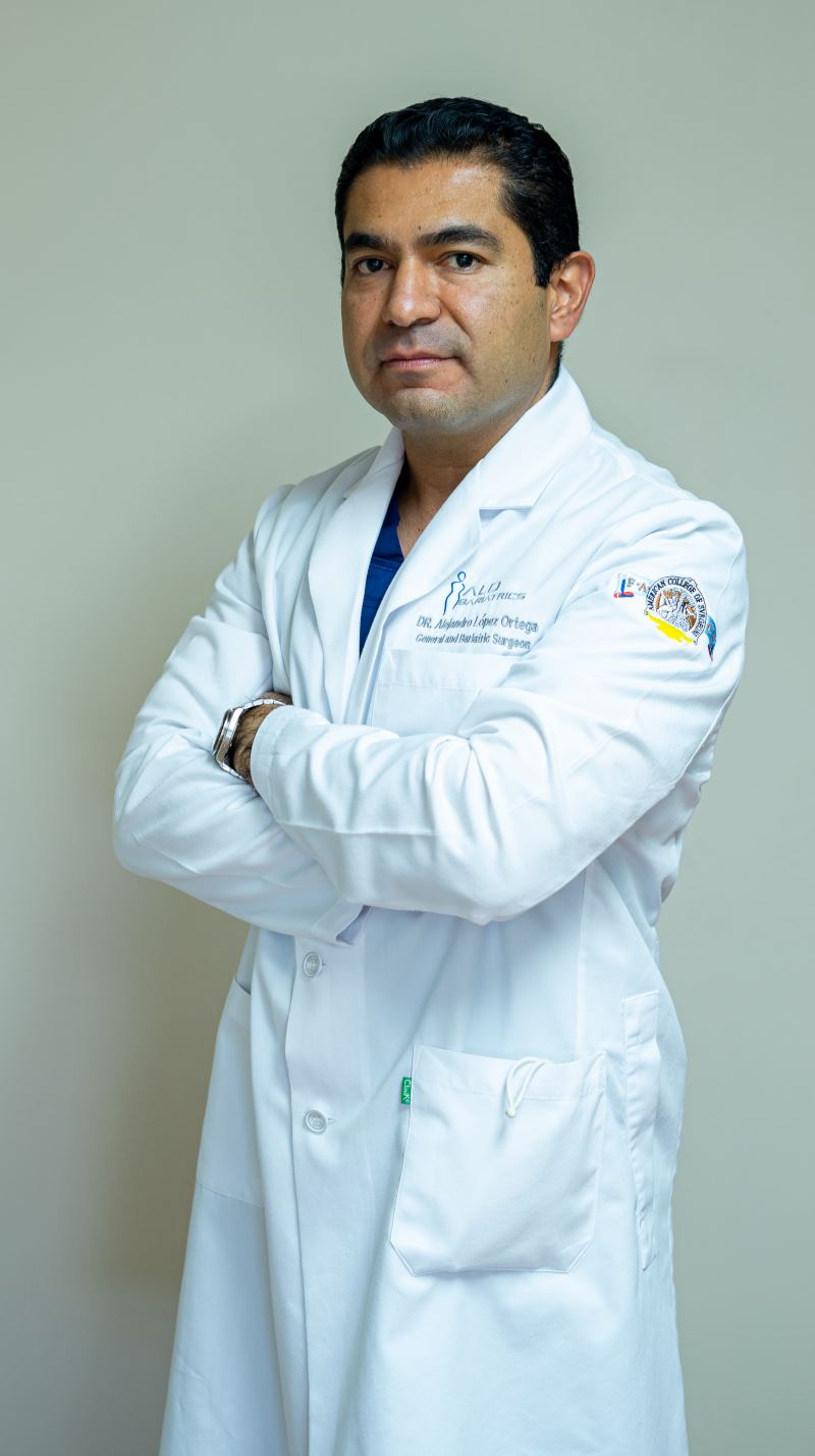 Dr. Alejandro Lopez Award-Winning Bariatric Surgeon